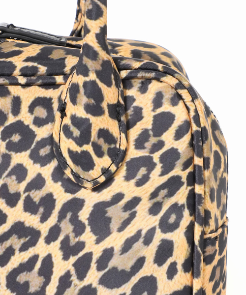 OUTDOOR PRODUCTS(アウトドアプロダクツ)の「2WAY CUBE BAG LEOPARD(ショルダーバッグ・レディース・キャメル・FREE)」の15枚目の写真