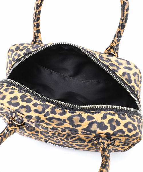 OUTDOOR PRODUCTS(アウトドアプロダクツ)の「2WAY CUBE BAG LEOPARD(ショルダーバッグ・レディース・キャメル・FREE)」の22枚目の写真