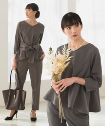 Rebloom（リブルーム Rebloom Reb loom）の「《2025新作》【洗える/3WAY/セレモニースーツ/ママスーツ】ベルト付フレアトップス・アンクル丈センタープレスパンツ 2点セット（スーツセット）」