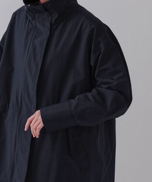 OPAQUE.CLIP（オペークドットクリップ）の「《CLASSY掲載》ミドルスタンドコート【洗濯機洗い可】（その他アウター・レディース・オフホワイト/ネイビー・36/38/40）」の3枚目の写真