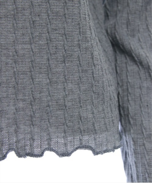 clear（クリア）の「袖口リボンメロウプチハイ長袖カットソートップス[ガーリー 着回し抜群]≪新色追加≫（Tシャツ/カットソー・レディース・アイボリー/グレー/ブラック/ベージュ・F）」の16枚目の写真