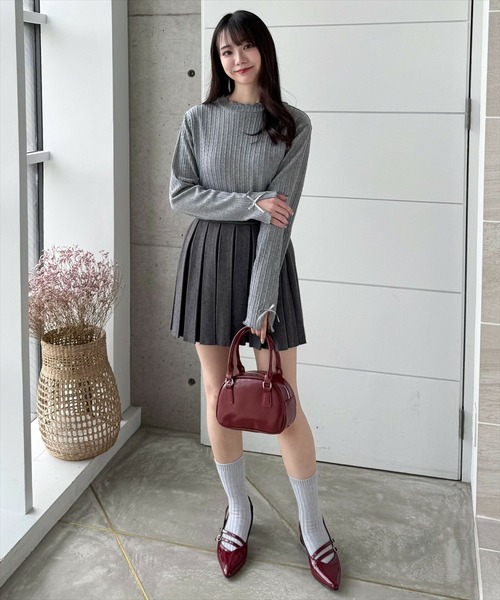 clear（クリア）の「袖口リボンメロウプチハイ長袖カットソートップス[ガーリー 着回し抜群]≪新色追加≫（Tシャツ/カットソー・レディース・アイボリー/グレー/ブラック/ベージュ・F）」の7枚目の写真