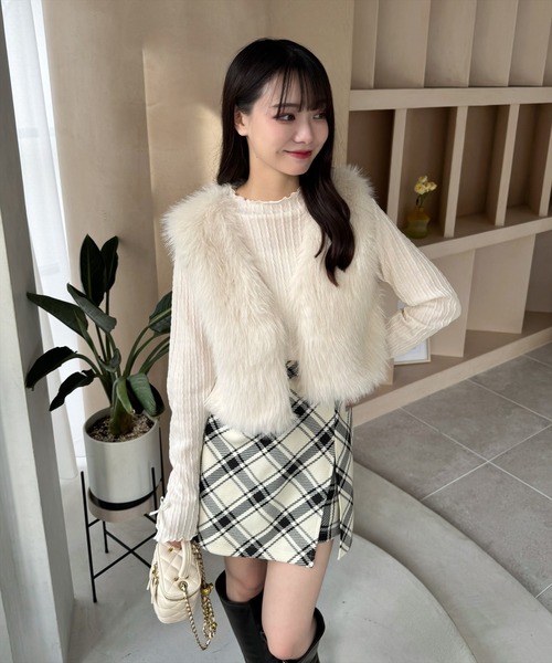 clear（クリア）の「袖口リボンメロウプチハイ長袖カットソートップス[ガーリー 着回し抜群]≪新色追加≫（Tシャツ/カットソー・レディース・アイボリー/グレー/ブラック/ベージュ・F）」の20枚目の写真