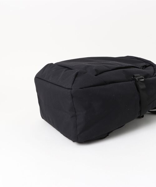 Gramicci(グラミチ)の「★GRAMICCI(グラミチ) ★CORDURA DAY PACK(バックパック/リュック・メンズ・ブラック/オリーブ・FREE)」の5枚目の写真