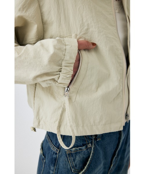 MOUSSY（マウジー）の「TECHNICAL ジャケット（ナイロンジャケット・レディース・ブラウン/ブラック/ライトベージュ・FREE）」の22枚目の写真