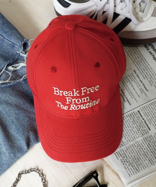 CORNERS（コーナーズ）の「ロゴ刺繍キャップ（キャップ・レディース・ブラック/ホワイト/ピンク/レッド・FREE）」の8枚目の写真