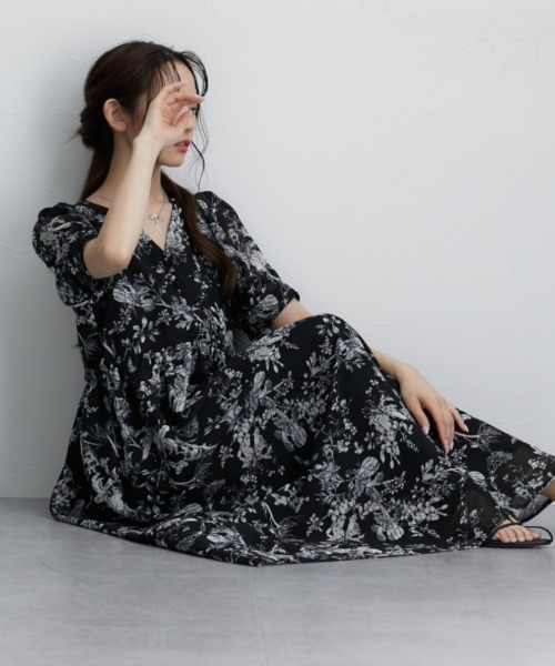 【PHASE EIGHT】モノクロ花柄◇シフォンマキシ丈ワンピース PHASE EIGHT】モノクロ花柄◇シフォンマキシ丈ワンピース
