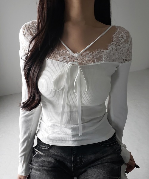 me+em select(ミームセレクト)の「【 2color 】クロスストラップレース切替リブトップス / cross strap lace switching ribbed tops(Tシャツ/カットソー・レディース・ブラック/ホワイト・FREE)」の7枚目の写真