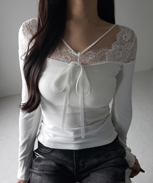 me+em select(ミームセレクト)の「【 2color 】クロスストラップレース切替リブトップス / cross strap lace switching ribbed tops(Tシャツ/カットソー・レディース・ブラック/ホワイト・FREE)」の9枚目の写真