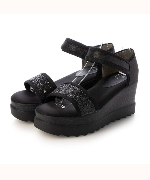 Fin(フィン)の「厚底グリッターベルクロサンダル【低反発スポンジ入り(サンダル・レディース・ブラック・S/M/L/LL)」の12枚目の写真