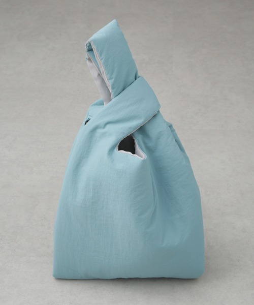 NANO universe（ナノユニバース）の「「NJ/CLUB」中綿マルシェバッグ（トートバッグ・メンズ・ターコイズブルー/ブラック/ベージュ/ロイヤルブルー・FREE）」の3枚目の写真