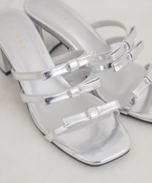 ems excite（エムズエキサイト）の「リボンサンダル（サンダル・レディース・ブラック/オフホワイト/シルバー/レッド・MEDIUM/LARGE）」の16枚目の写真