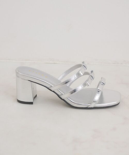 ems excite（エムズエキサイト）の「リボンサンダル（サンダル・レディース・ブラック/オフホワイト/シルバー/レッド・MEDIUM/LARGE）」の18枚目の写真