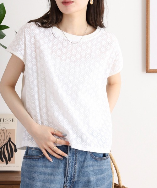 FUNALIVE（ファンアライブ）の「ショートトップス　プチフラワー刺繍（Tシャツ/カットソー・レディース・ブラック/ホワイト/グレー・FREE）」の4枚目の写真