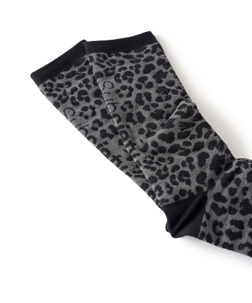 Subciety（サブサエティ）の「Leopard socks（ソックス/靴下・メンズ・ベージュ/ブラック・FREE）」の6枚目の写真