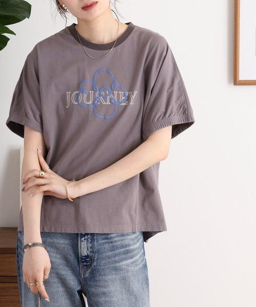 Emago(イマゴ)の「EMAGO 花とロゴのプリントドルマンTシャツ(Tシャツ/カットソー・レディース・レッド/チャコールグレー/ホワイト・FREE)」の16枚目の写真