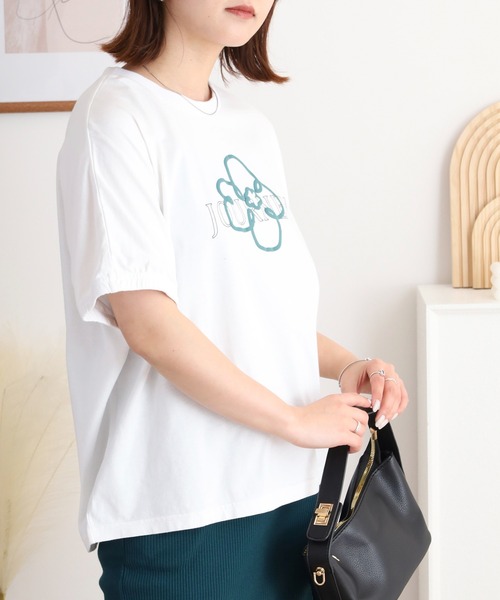 tシャツ EMAGO 花とロゴのプリントドルマンＴシャツ レディース Emago tシャツ EMAGO 花とロゴのプリントドルマンTシャツ