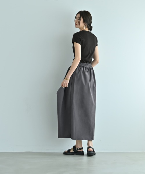 STYLE DELI(スタイルデリ)の「【BLK001】アシンメトリータックスカート(スカート・レディース・ブルーグレー/ブラック・FREE)」の9枚目の写真