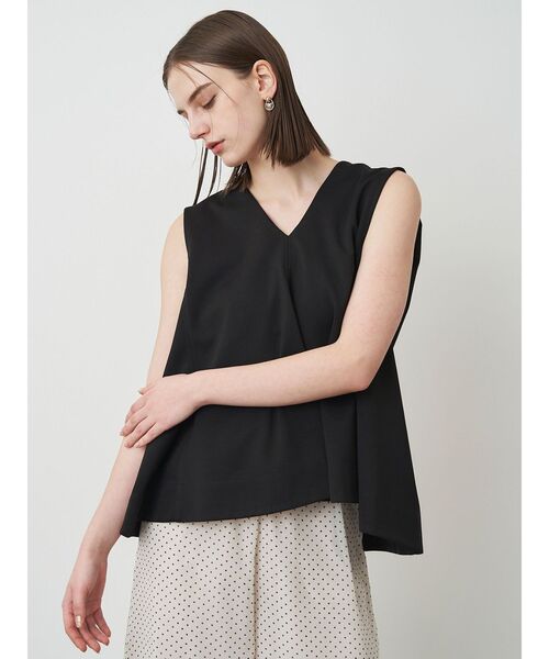 新品未使用　エレンディーク　カットソー　ブラック オフネックカットソー（Tシャツ/カットソー）｜ELENDEEK（エレン