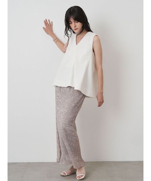 ELENDEEK(エレンディーク)の「Vネックテントカットソー(Tシャツ/カットソー・レディース・オフホワイト/レッド/ブラウン/ブラック・FREE)」の9枚目の写真