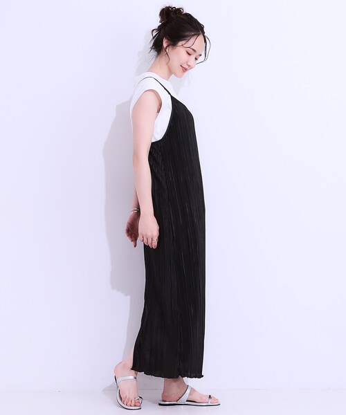 Cutie Blonde（キューティーブロンド）の「【S-LL】大人の楽ちんスタイルに プリーツキャミワンピース（ワンピース・レディース・ブラック/ブラウン系その他/ワインレッド・01/02/03/04）」の5枚目の写真