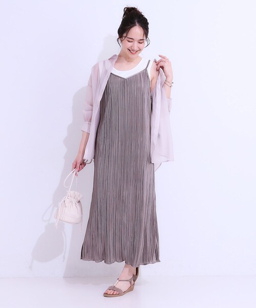 Cutie Blonde（キューティーブロンド）の「【S-LL】大人の楽ちんスタイルに プリーツキャミワンピース（ワンピース・レディース・ブラック/ブラウン系その他/ワインレッド・01/02/03/04）」の8枚目の写真