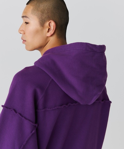 Champion(チャンピオン)の「【Champion/チャンピオン】直営限定コレクション メンズ フーデッドスウェットシャツ(パーカー・メンズ・パープル/オートミール/ブラック・LARGE/X-LARGE/SMALL/MEDIUM)」の10枚目の写真
