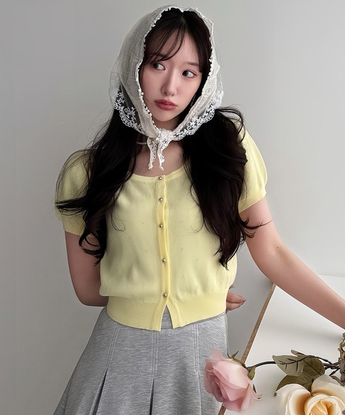 ROYAL PARTY(ロイヤルパーティー)の「ドットジャガードパフスリーブ半袖ニットトップス(ニット/セーター・レディース・イエロー/ブラック/オフホワイト・FREE)」の3枚目の写真