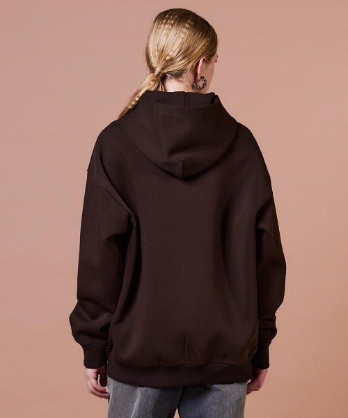 DOUBLE STANDARD CLOTHING（ダブルスタンダードクロージング）の「ハブラシ刺繍 ダンボールパーカー（パーカー・レディース・ベージュ/ブラウン・FREE）」の7枚目の写真