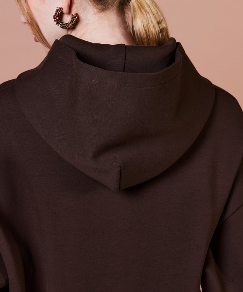 DOUBLE STANDARD CLOTHING（ダブルスタンダードクロージング）の「ハブラシ刺繍 ダンボールパーカー（パーカー・レディース・ベージュ/ブラウン・FREE）」の10枚目の写真