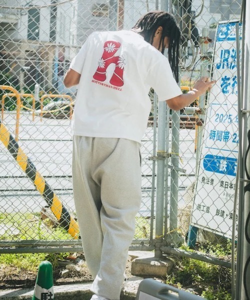 HTH(エイチティーエイチ)の「H flower logo Tee(Tシャツ/カットソー・レディース・アッシュ/オレンジ/ホワイト/グリーン・フリー)」の7枚目の写真