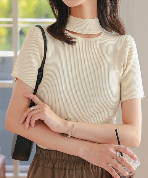 KOBE LETTUCE(コウベレタス)の「ネックカットモックネック半袖ニットトップス(ニット/セーター・レディース・ネイビー/アイボリー系/グレー/ブラック・M)」の4枚目の写真
