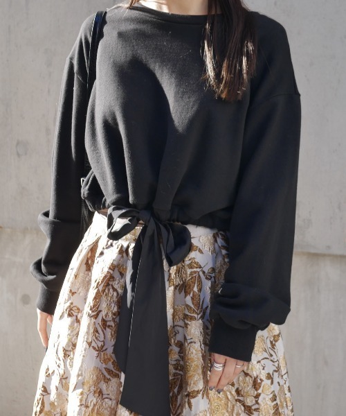 HONEY MI HONEY（ハニーミーハニー）の「cropped ribbon sweat（スウェット・レディース・ブラック/ホワイト/ブラウン・FREE）」の17枚目の写真