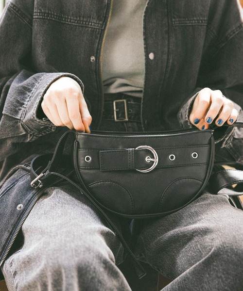 オリジナルラウンドバックルショルダーバッグ（ショルダーバッグ