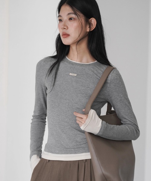 EIGHTHMONTH(エイスマンス)の「バイカラーレイヤードロンT EM25a019【EIGHTHMONTH】(Tシャツ/カットソー・レディース・グレー/ブラック・S/M)」の4枚目の写真