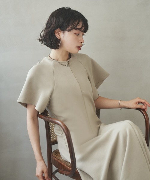 LAULEN(ローレン)の「flare sleeve long dress /フレアスリーブロングドレス(ワンピース・レディース・ブラック/ベージュ/ブラウン・FREE)」の11枚目の写真