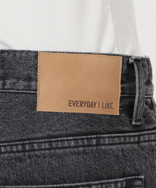 Deuxieme Classe（ドゥーズィエムクラス）の「Straight Jeans (グレー)（デニムパンツ・レディース・チャコールグレー・38/36/34）」の11枚目の写真