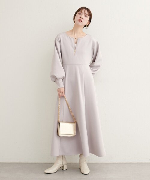 natural couture（ナチュラルクチュール）の「【WEB限定】フロントZIPダンボールワンピース（ワンピース・レディース・グレイッシュベージュ/ブラック/ネイビー・MEDIUM/LARGE）」の20枚目の写真
