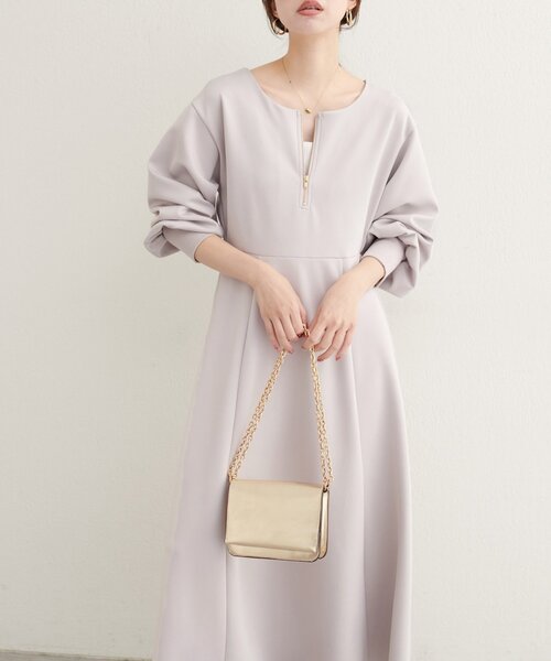 natural couture（ナチュラルクチュール）の「【WEB限定】フロントZIPダンボールワンピース（ワンピース・レディース・グレイッシュベージュ/ブラック/ネイビー・MEDIUM/LARGE）」の3枚目の写真