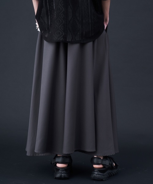 KUUUPY（クーピー）の「Drape Gather Hakama Pants - ドレープギャザー袴パンツ（スラックス・メンズ・チャコールグレー/ブラック・SMALL/MEDIUM/LARGE）」の18枚目の写真