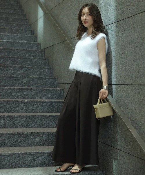 新品未使用タグ付き アプワイザーリッシェ 前後2WAYふわふわベスト 白 前後2WAYふわふわベスト（ニット/セーター）｜Apuweiser-riche