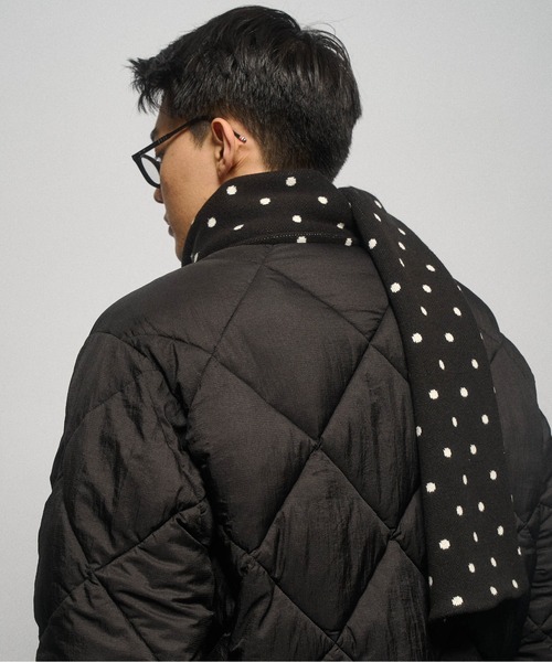 THE BOLDMAN（ザ ボールドマン）の「Jacquard Dot Muffler / ジャガードドットマフラー（マフラー・メンズ・グレー/ブラック/ブラウン・FREE）」の8枚目の写真