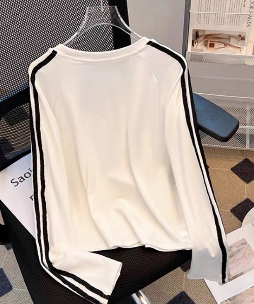 SHEPP（シープ）の「【お気に入り3000人突破！】スタイルアップ ラグランサイドライン リブ ロンT（Tシャツ/カットソー・レディース・ブラック/アイボリー/ホワイト・S/M）」の21枚目の写真