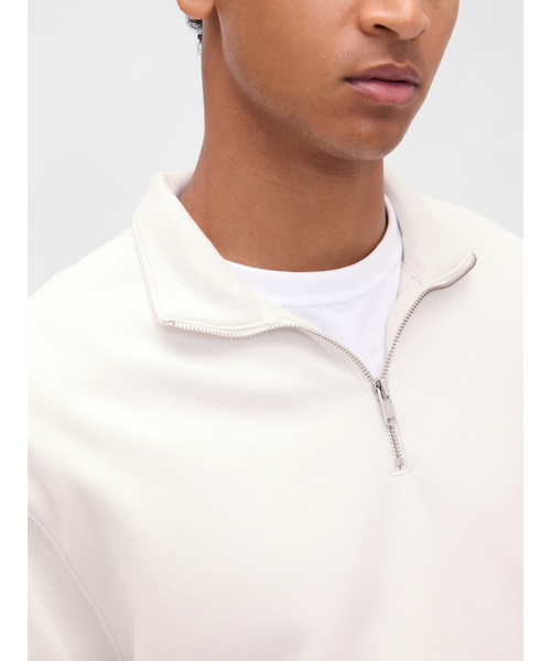 GAP（ギャップ）の「ヴィンテージソフト オーバーサイズ ハーフジップ プルオーバー（スウェット・メンズ・オフホワイト/ブラック・XS/S/M/L/XL）」の3枚目の写真