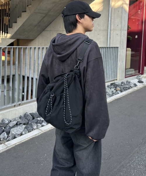 COLONY 2139(コロニートゥーワンスリーナイン)の「超軽量290g 撥水ソフトナイロン4WAYバッグ(ショルダーバッグ・メンズ・ブラック・FREE)」の7枚目の写真