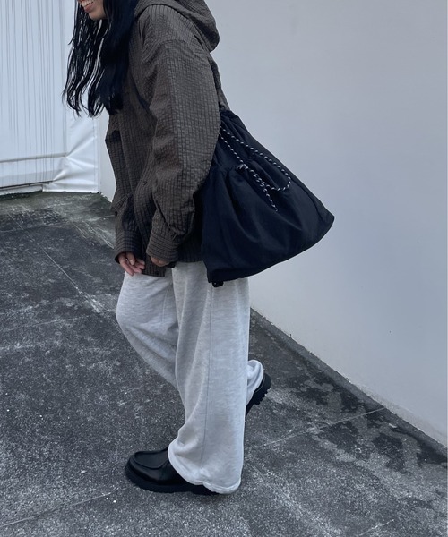 COLONY 2139(コロニートゥーワンスリーナイン)の「超軽量290g 撥水ソフトナイロン4WAYバッグ(ショルダーバッグ・メンズ・ブラック・FREE)」の11枚目の写真