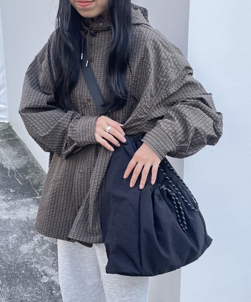 COLONY 2139(コロニートゥーワンスリーナイン)の「超軽量290g 撥水ソフトナイロン4WAYバッグ(ショルダーバッグ・メンズ・ブラック・FREE)」の3枚目の写真