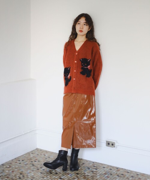 B:MING by BEAMS（ビーミングバイビームス）の「ambiance / SHINY TIGHT SKIRT（スカート・レディース・ブラウン系その他3/ブラック・SMALL/MEDIUM）」の13枚目の写真