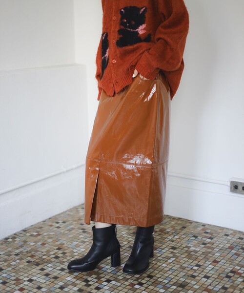 B:MING by BEAMS（ビーミングバイビームス）の「ambiance / SHINY TIGHT SKIRT（スカート・レディース・ブラウン系その他3/ブラック・SMALL/MEDIUM）」の14枚目の写真
