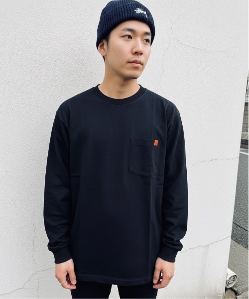 UNIVERSAL OVERALL(ユニバーサルオーバーオール)の「UNIVERSAL OVERALL / ポケット ロングスリーブ TEE _14/US COTTON OE / U2233210(Tシャツ/カットソー・メンズ・オートミール/ブラック/ホワイト・LARGE/X-LARGE/MEDIUM)」の6枚目の写真